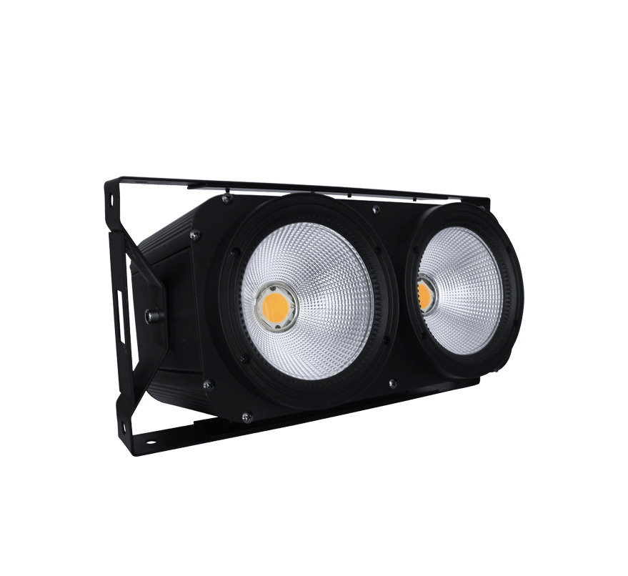 XY-LED 2100G 两眼观众灯
